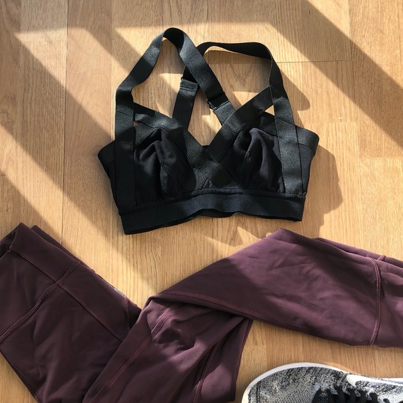 Aritzia COMMUNITY Rasa Bra Top